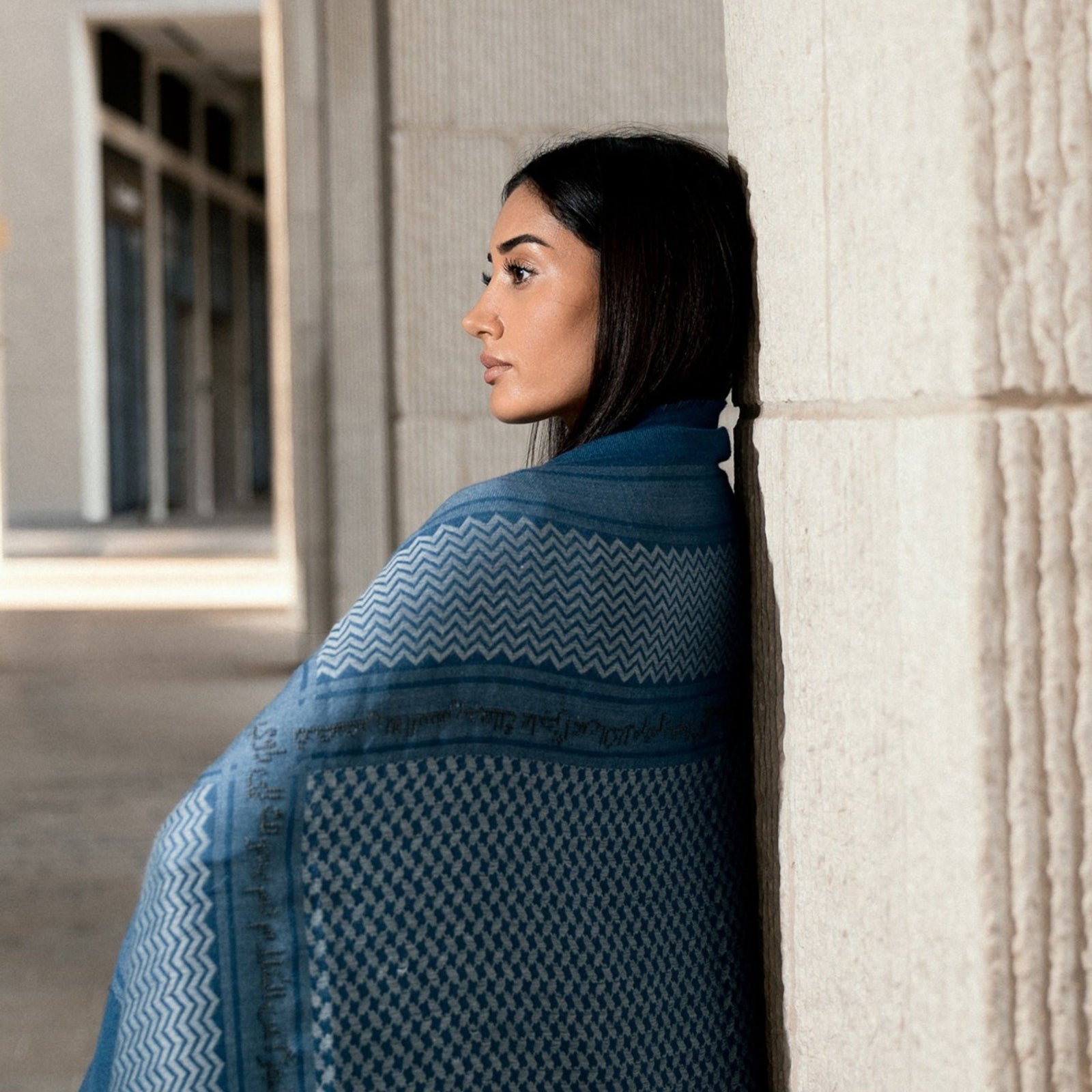 BLUE MERINO WOOL & SILK IBN BATTUTA KEFFIYEH