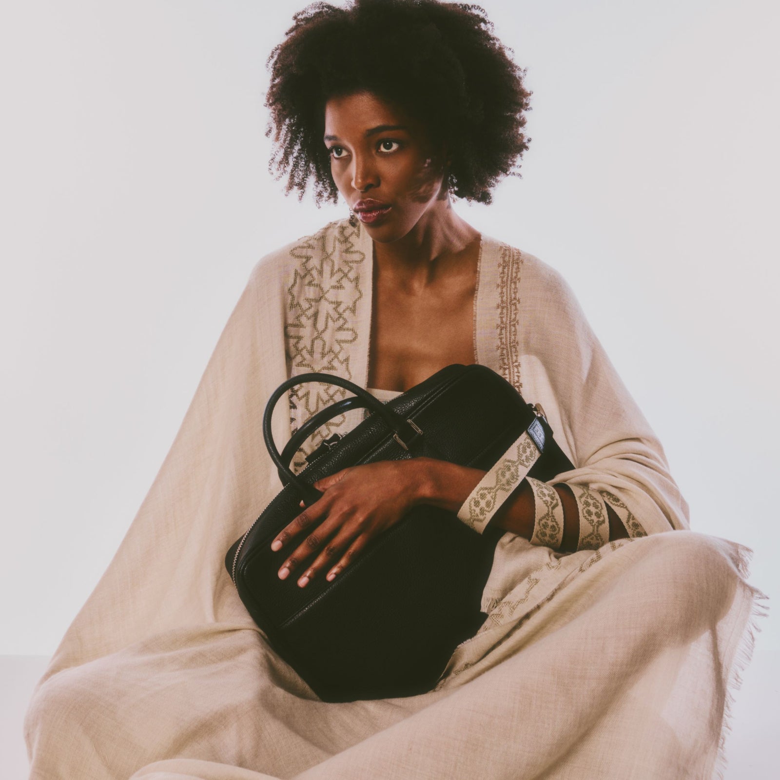 BEIGE CASHMERE & SILK SHAWL HAZEL IBRAHIM