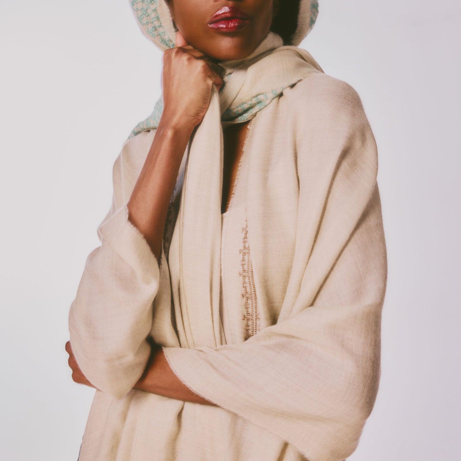 BEIGE CASHMERE & SILK SHAWL HAZEL IBRAHIM