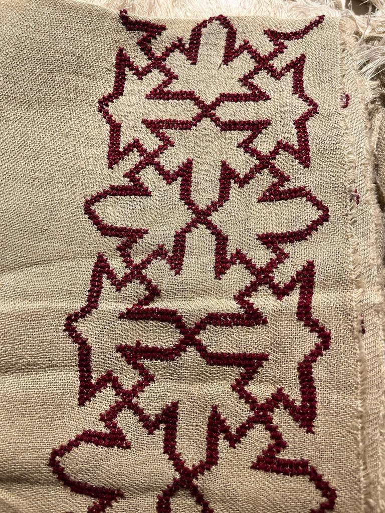 PIECE UNIQUE - Beige 100% linen shawls limited edition
